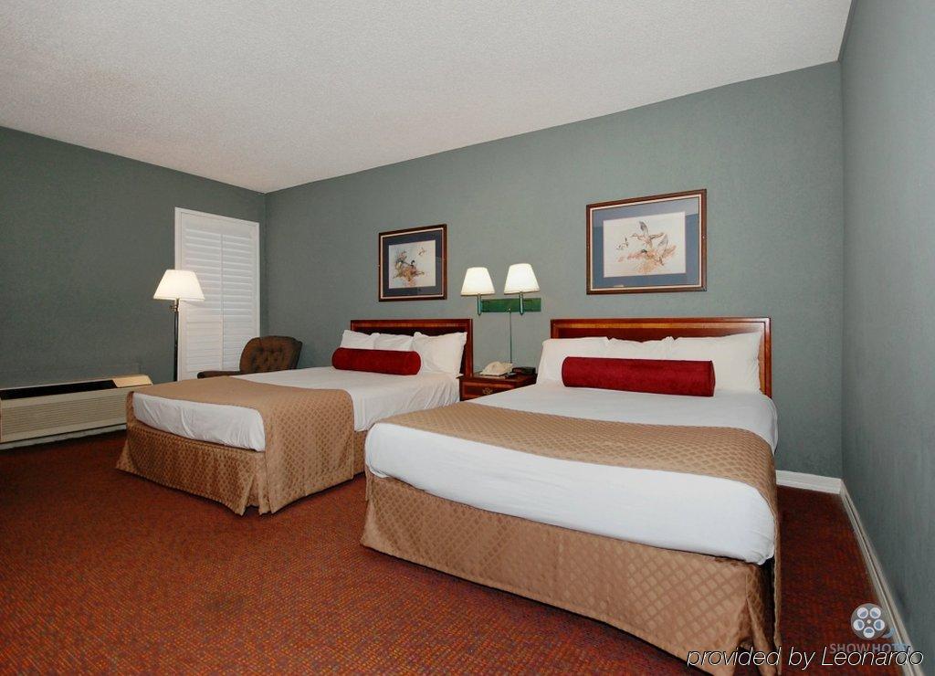 Best Western Old Main Lodge Waco Ruang foto